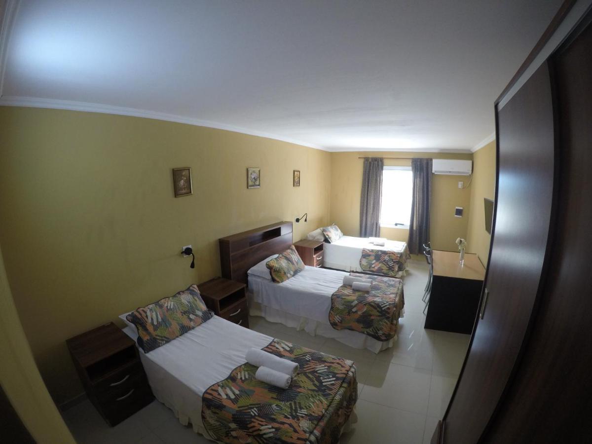 Hotel Del Centro Aimogasta Екстер'єр фото