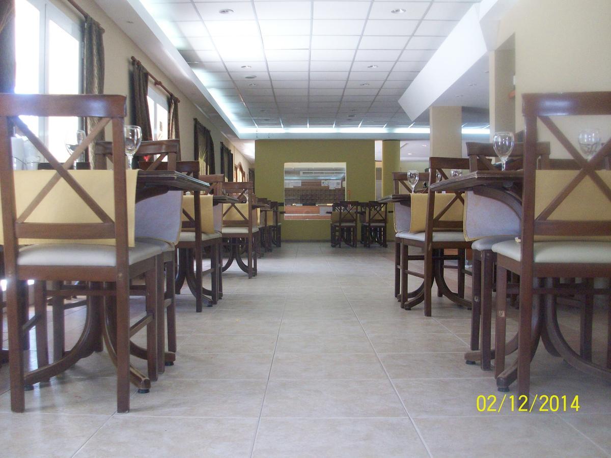 Hotel Del Centro Aimogasta Екстер'єр фото