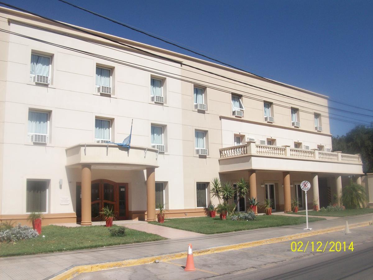 Hotel Del Centro Aimogasta Екстер'єр фото